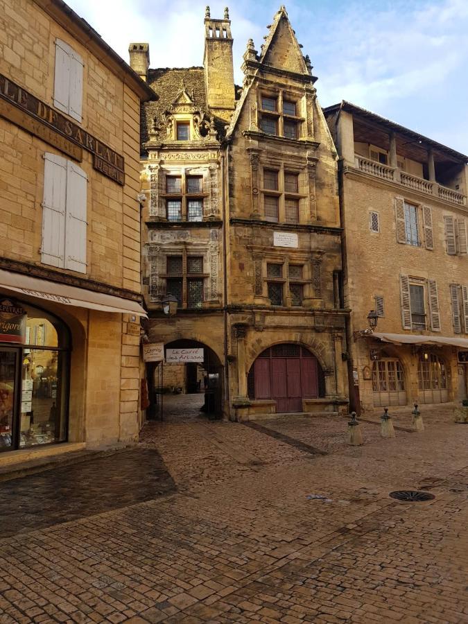 Terrasson Hotel Confort Le Moulin Rouge מראה חיצוני תמונה